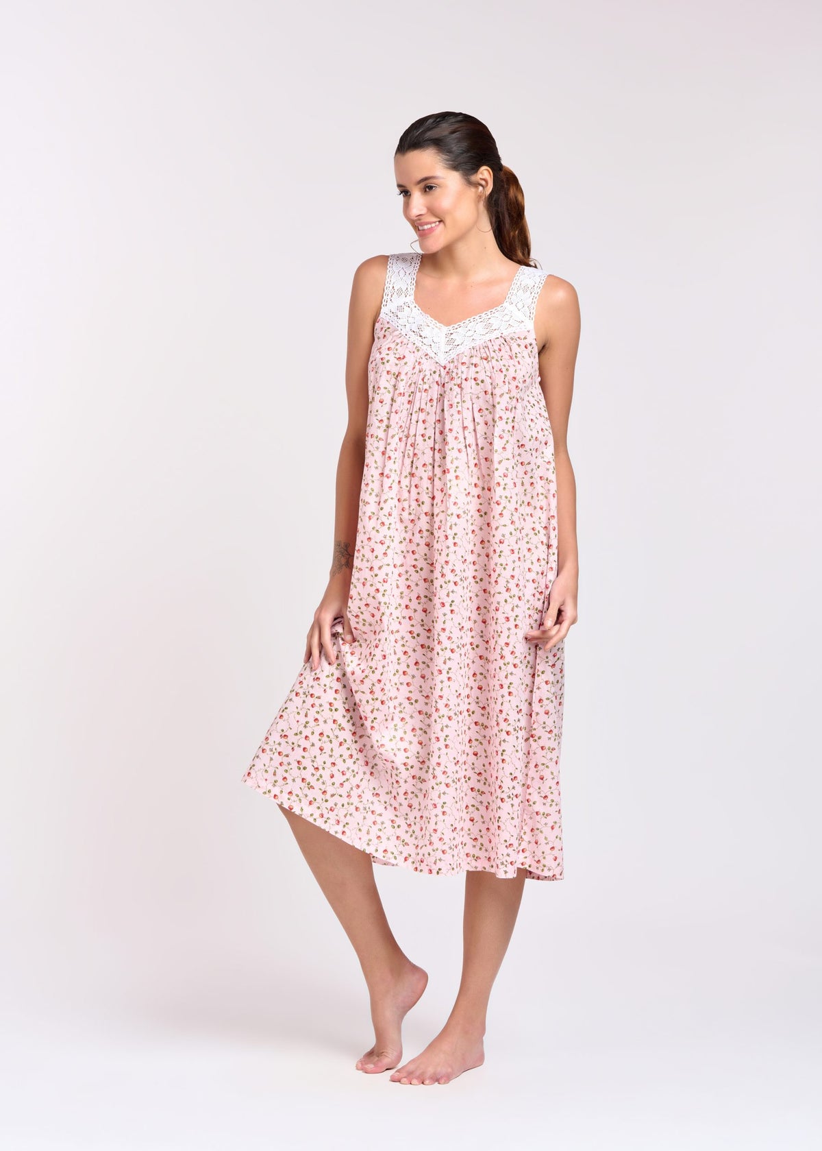 Arabella 100% cotton nightie V-neck laced pink floral vine