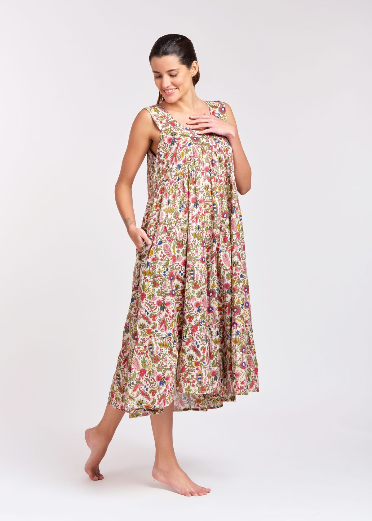 Anna 100% Cotton Nightie - Cottage Garden