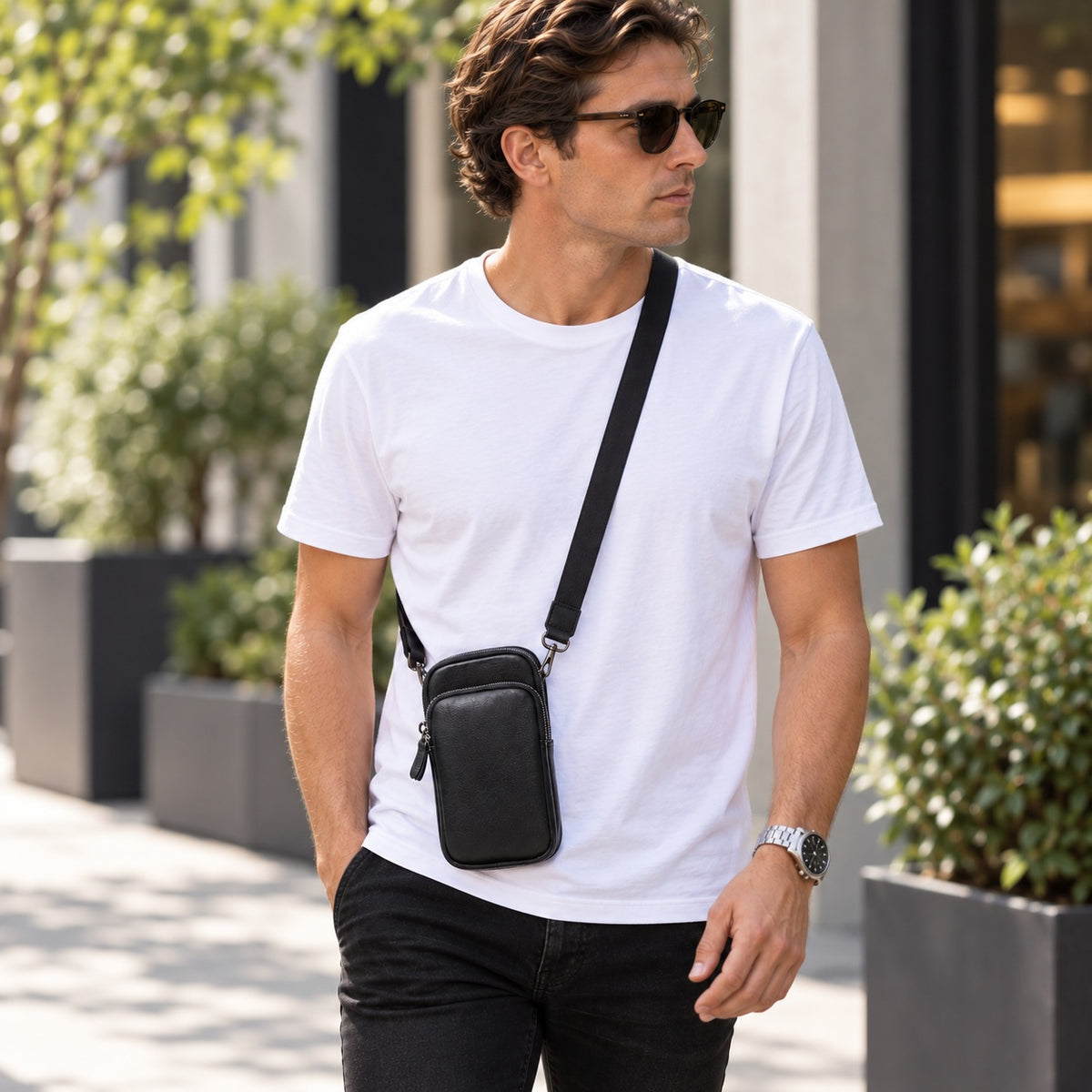 Rugged Hide Leather Phone Bag - Zita Black