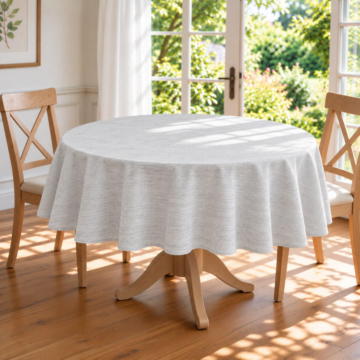European Linen Stain Resistant Round Tablecloth – 150cm White