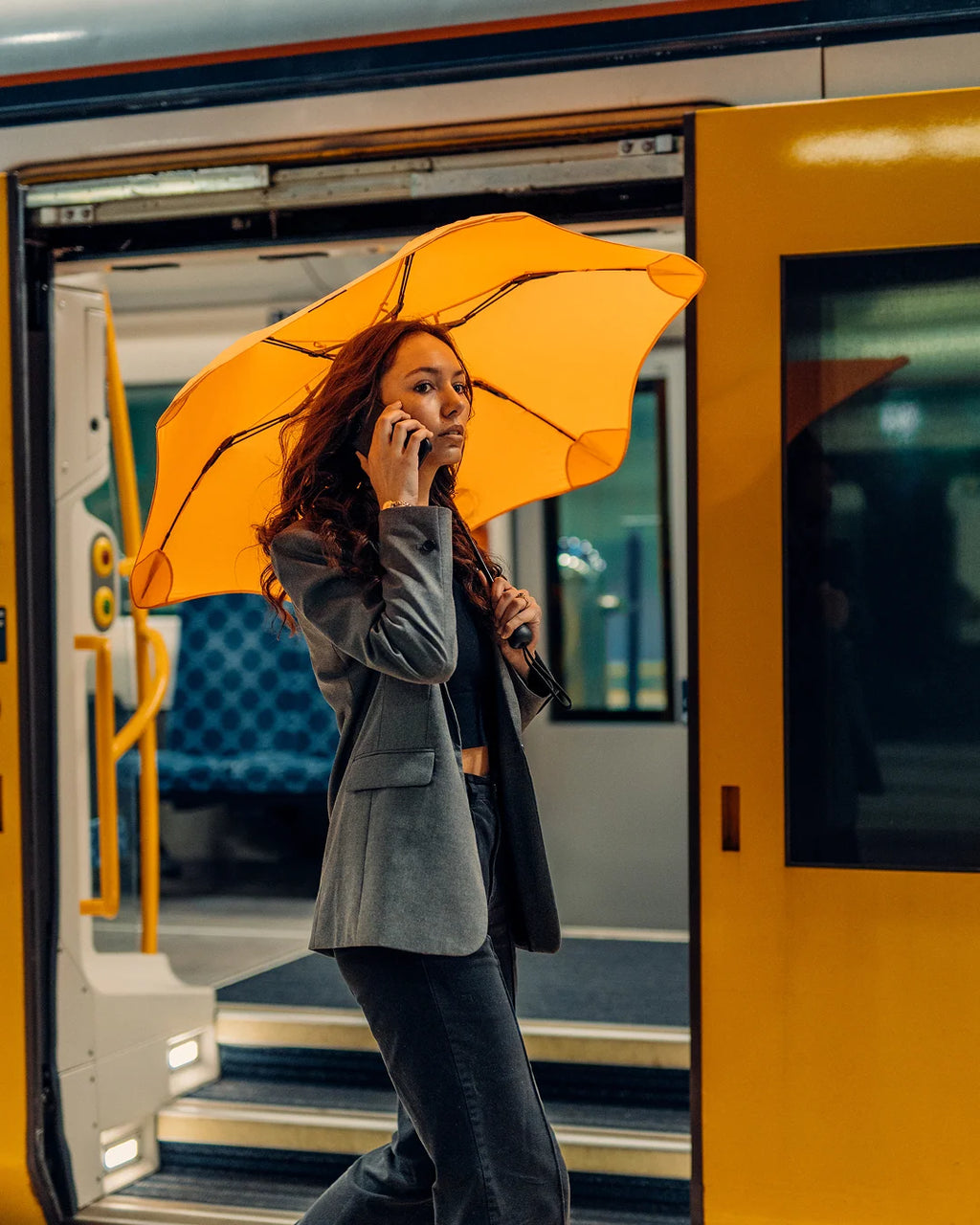 BLUNT Umbrella - Metro - Mango Orange