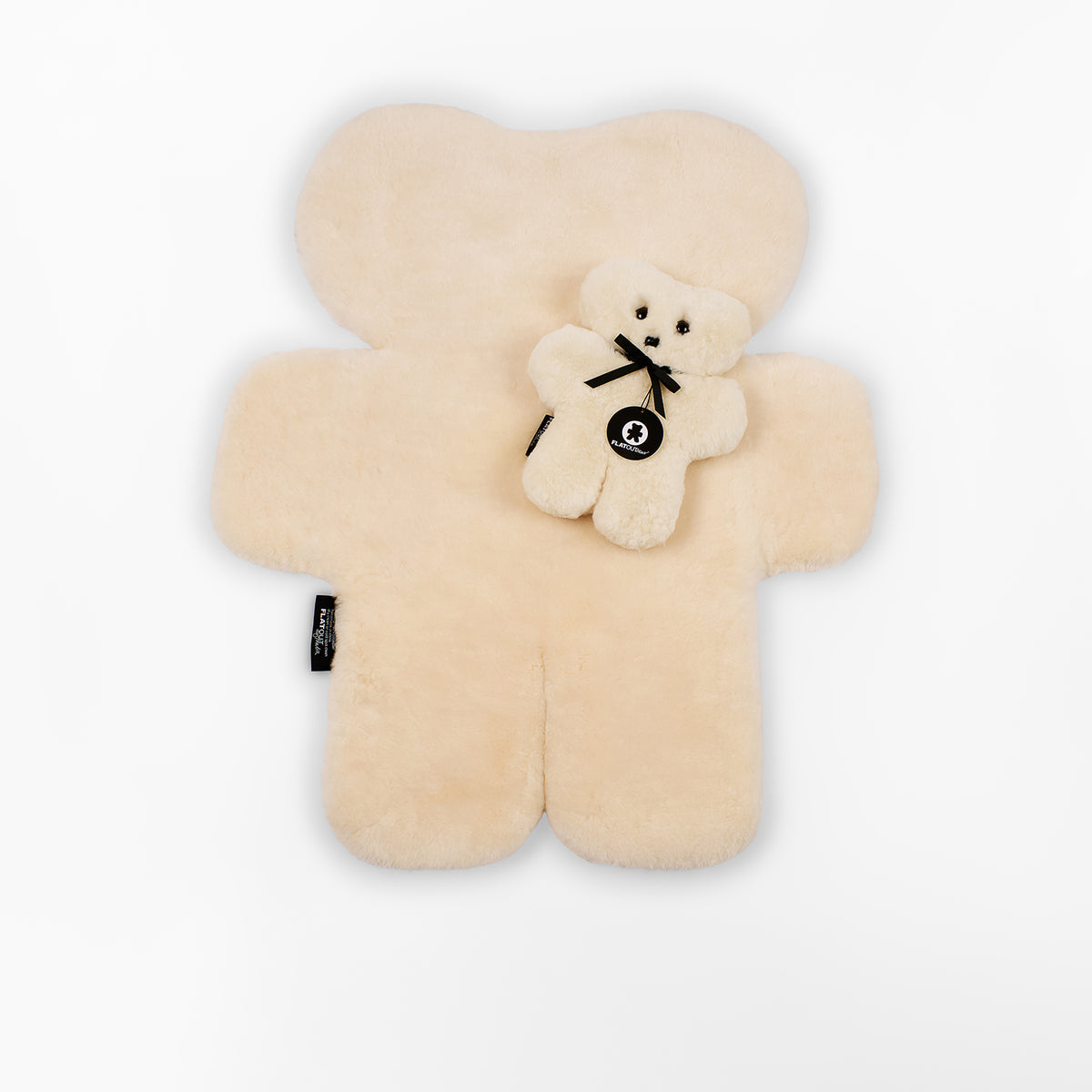 FLATOUTbear Rug - Milk